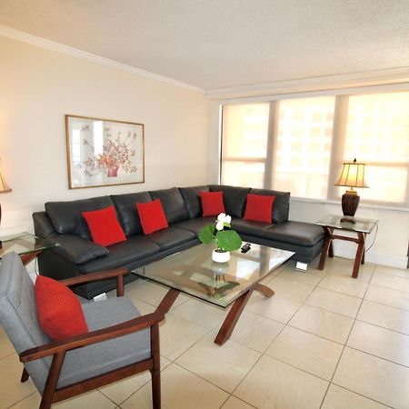 Alexander 1211 Beachfront Condo With Direct Beach Access, 2 Pools, Sauna, Gym Miami Beach Buitenkant foto