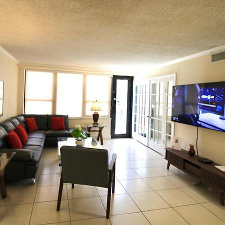 Alexander 1211 Beachfront Condo With Direct Beach Access, 2 Pools, Sauna, Gym Miami Beach Buitenkant foto