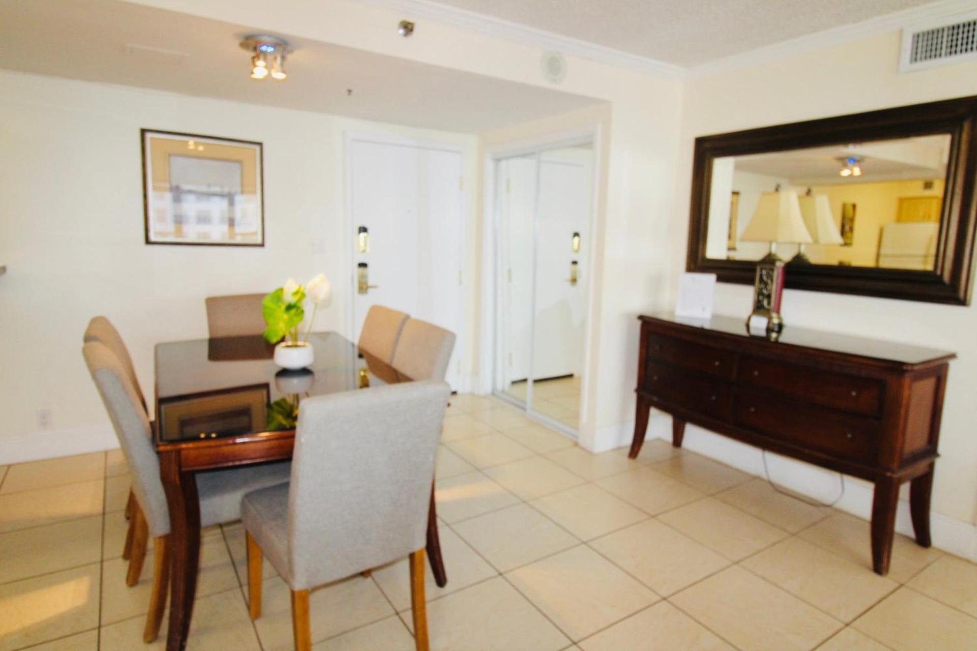 Alexander 1211 Beachfront Condo With Direct Beach Access, 2 Pools, Sauna, Gym Miami Beach Buitenkant foto