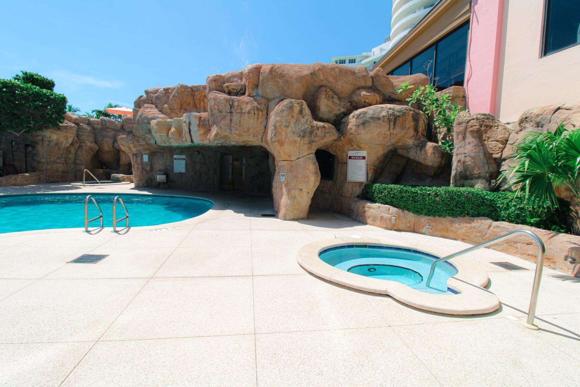 Alexander 1211 Beachfront Condo With Direct Beach Access, 2 Pools, Sauna, Gym Miami Beach Buitenkant foto