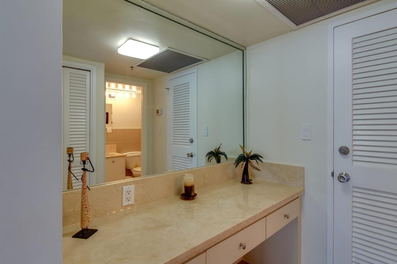 Alexander 1211 Beachfront Condo With Direct Beach Access, 2 Pools, Sauna, Gym Miami Beach Buitenkant foto